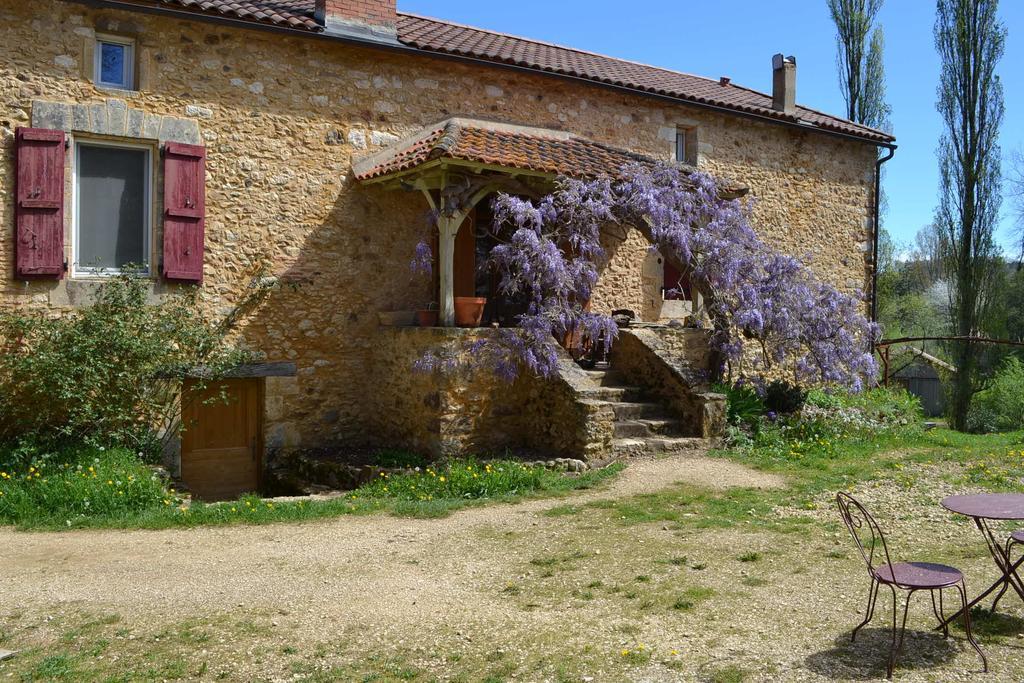 מלון Saint-Amand-de-Belvès La Ferme De Cagnolle מראה חיצוני תמונה